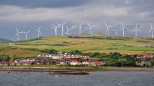 Шотландия вырабатывает электричества больше, чем ей необходимо