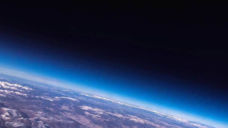 Где кончается атмосфера Земли?